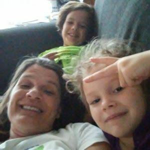 Meet your Posher, Val